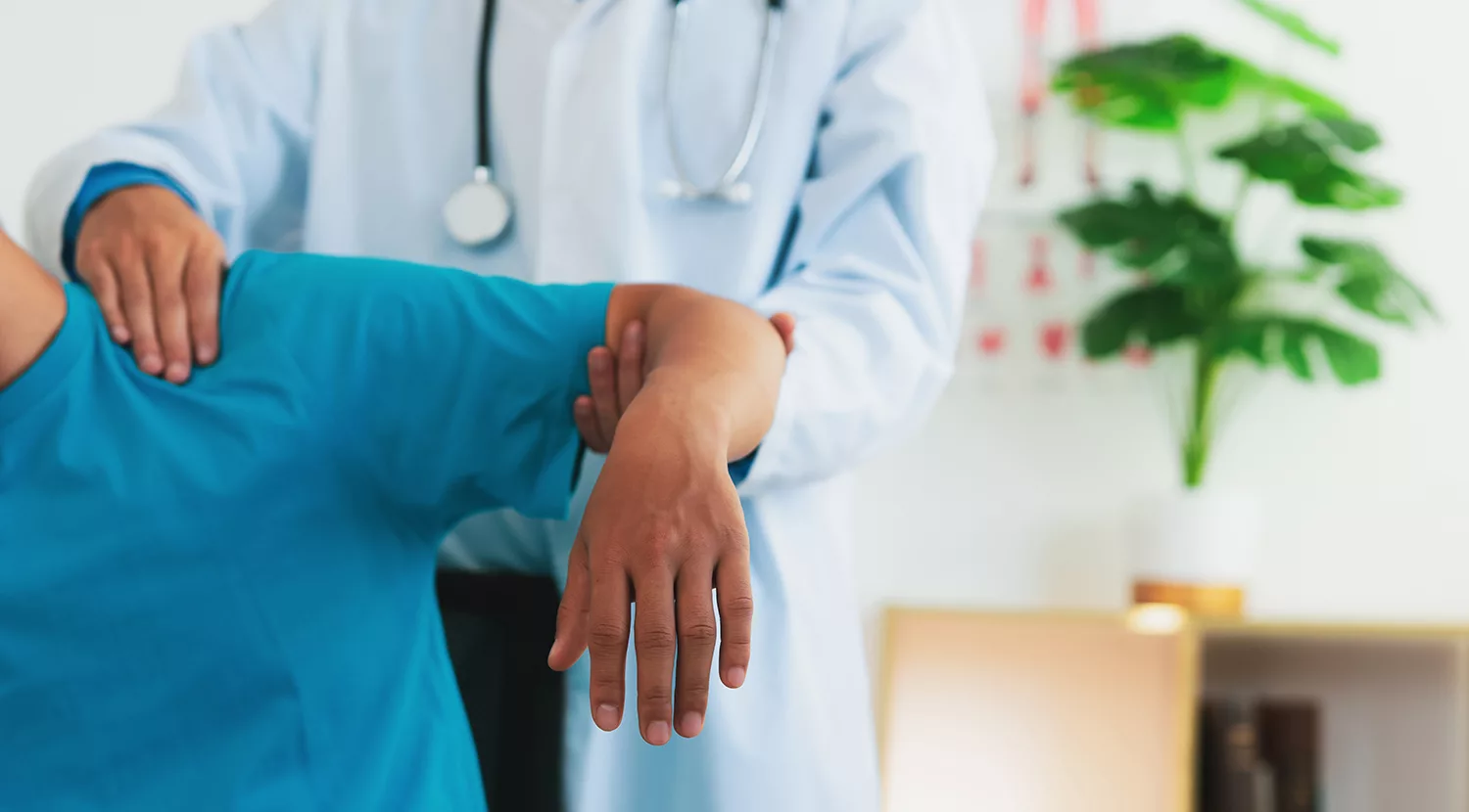 Understanding Frozen Shoulder: Causes, Symptoms, and Treatments